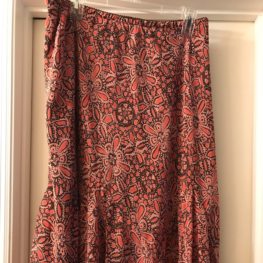 East 5th Knee-Length Skirt Size 16
